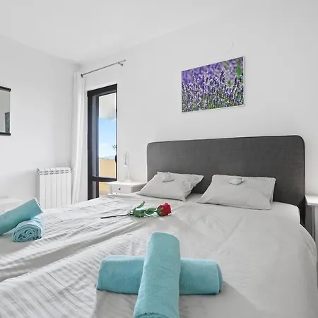 Apartment Zanini *